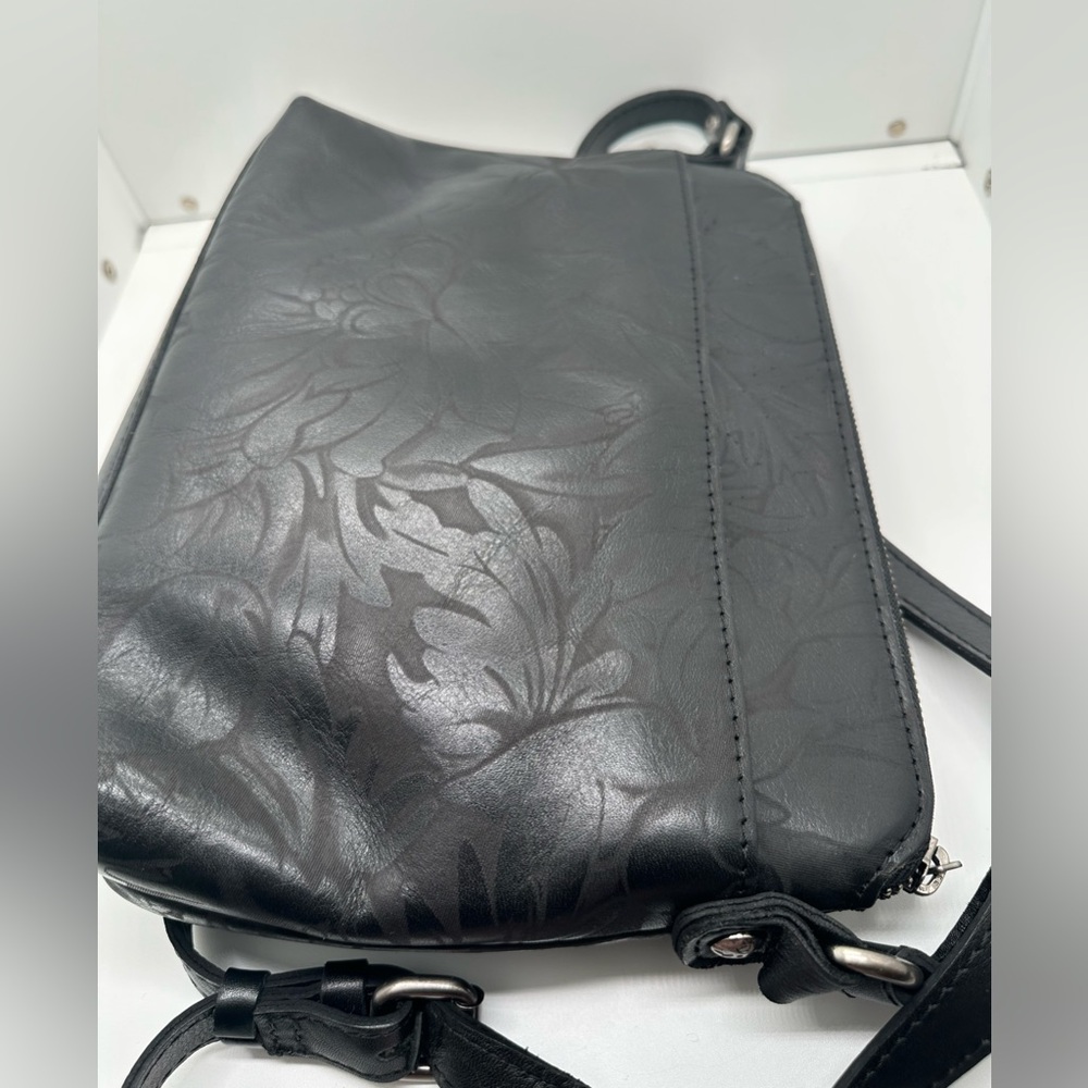 Patricia Nash~Avellino Tooled Black Leather Crossbody Shoulder Handbag P062233 - Picture 4 of 11